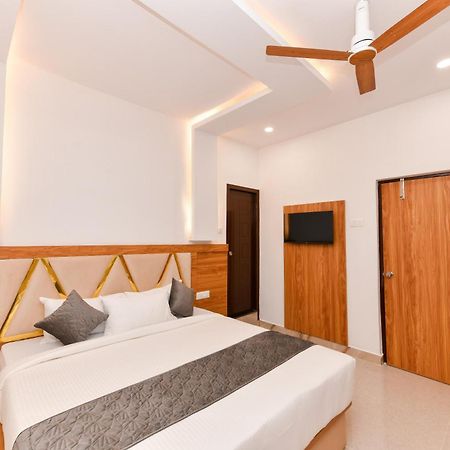 Hotel Shine International Mysore Eksteriør billede