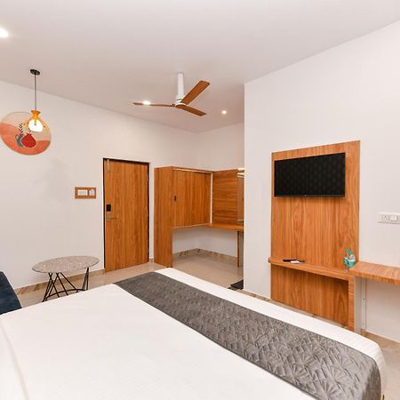 Hotel Shine International Mysore Eksteriør billede