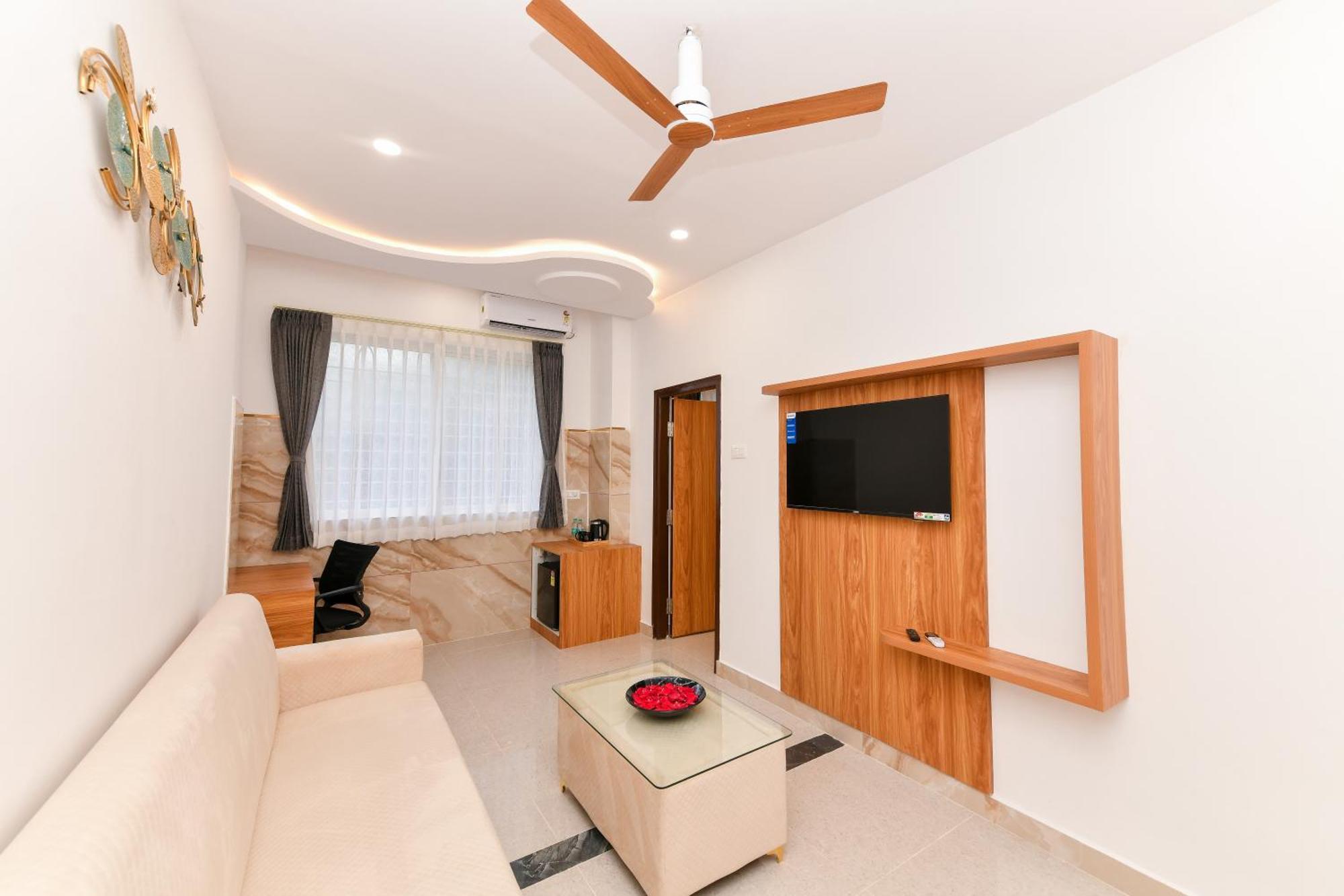 Hotel Shine International Mysore Eksteriør billede