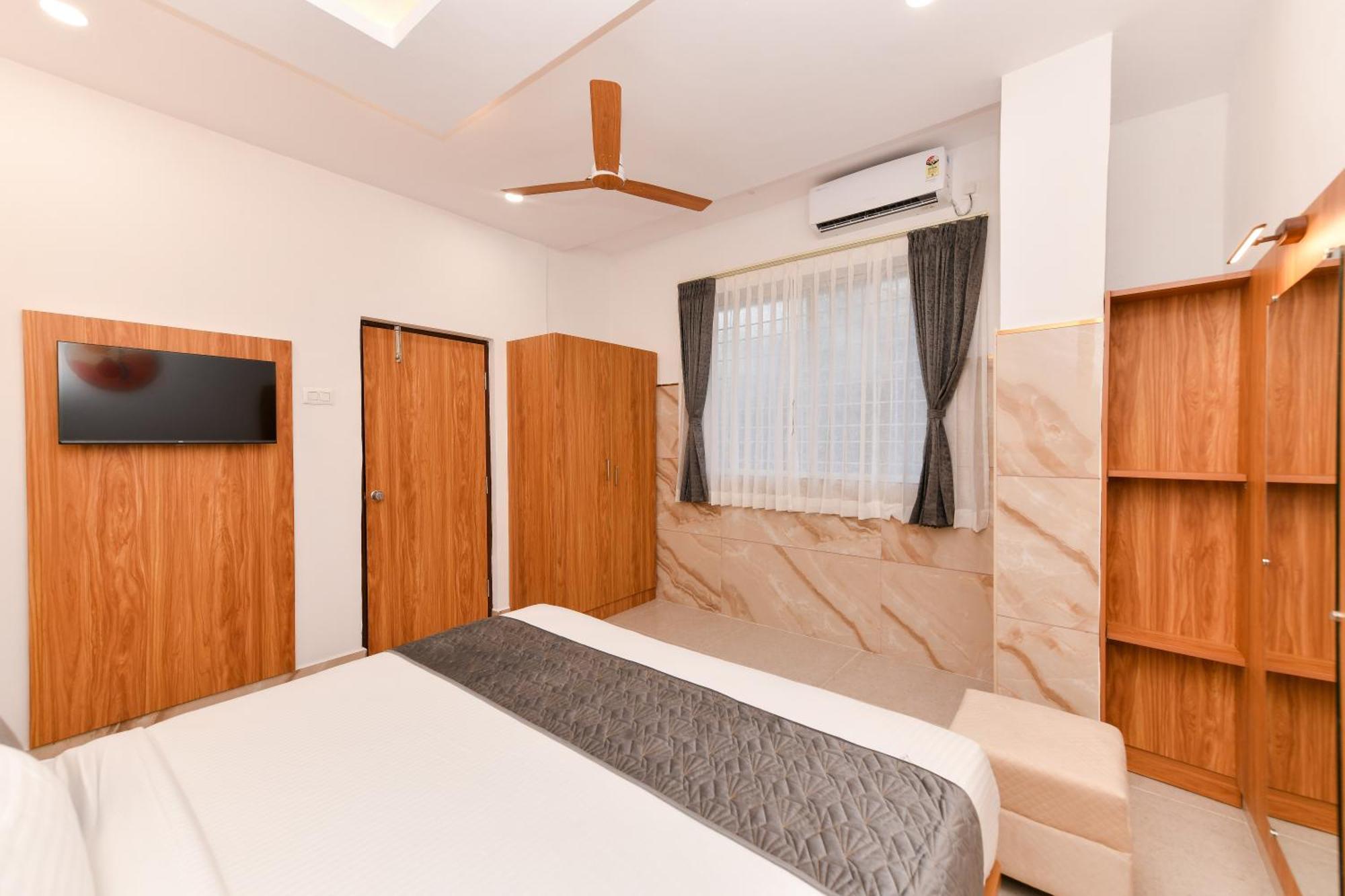Hotel Shine International Mysore Eksteriør billede